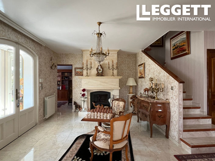 Image No.4-Maison de 6 chambres à vendre à Rochefort-du-Gard