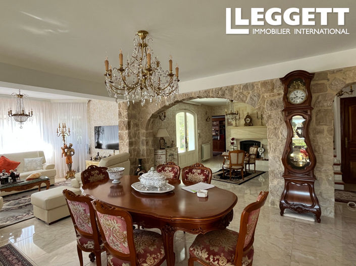 Image No.6-Maison de 6 chambres à vendre à Rochefort-du-Gard