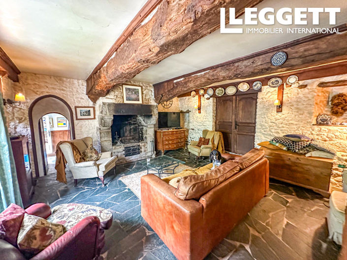 Image No.6-7 Bed House for sale