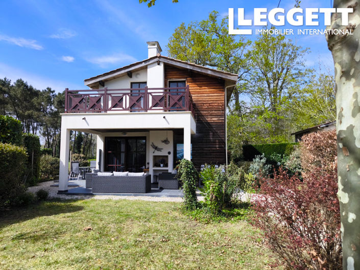 Image No.1-3 Bed House for sale