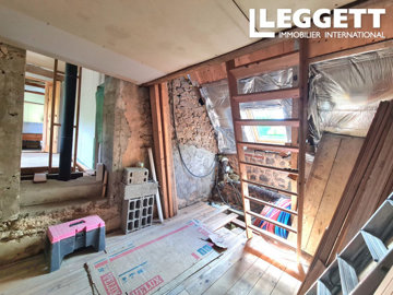 ahr0chm6ly9jzg4uagvzdglhlmltbw8vaw1hz2uvvevom