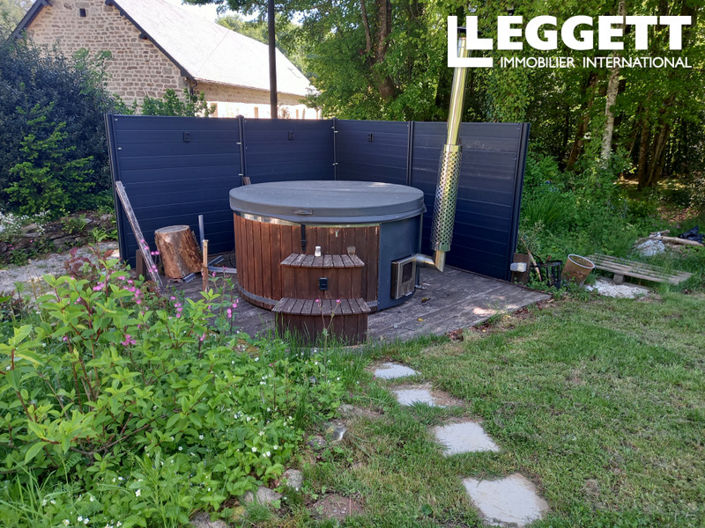 Image No.10-3 Bed House for sale