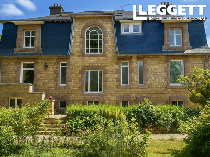 Image No.1-11 Bed House for sale