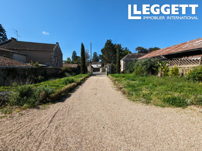 Image No.3-Bar for sale