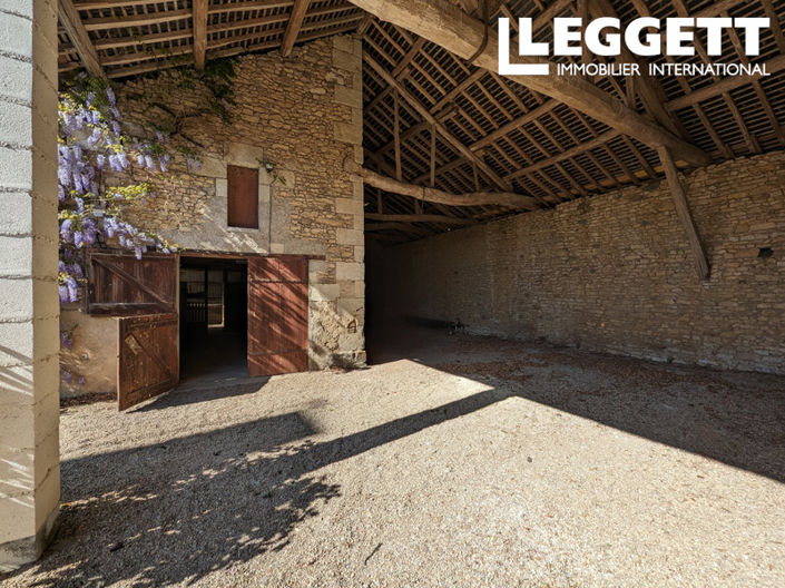 Image No.7-Bar for sale