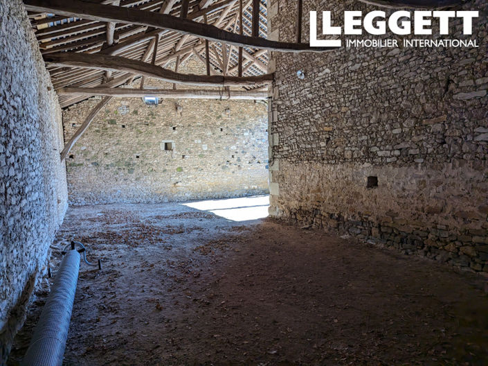 Image No.8-Bar for sale