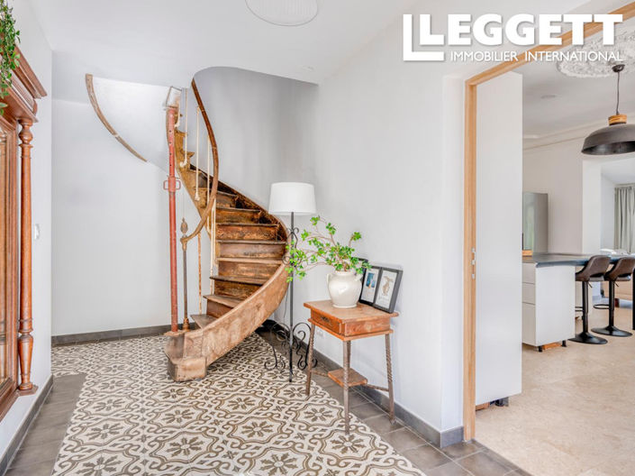 Image No.3-12 Bed House for sale