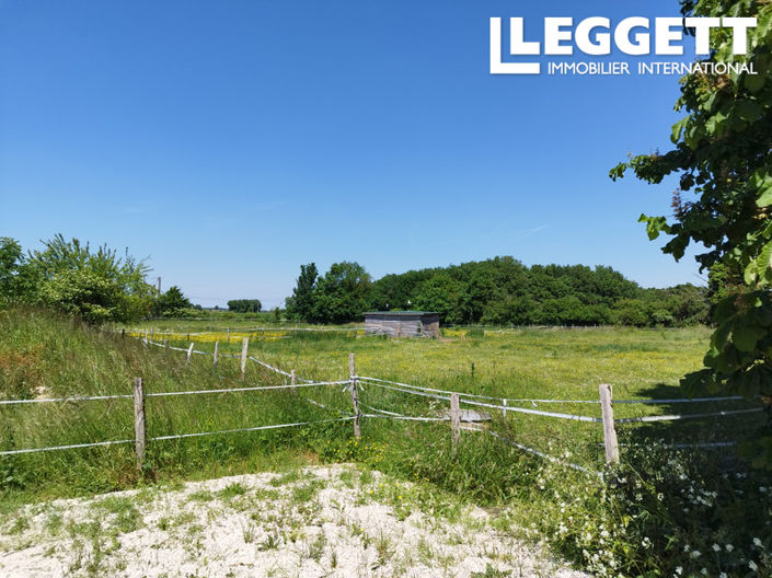 Image No.6-4 Bed Chateaux for sale