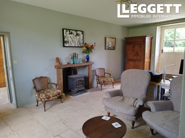 Image No.9-4 Bed Chateaux for sale