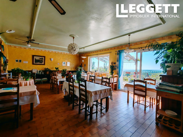 Image No.5-Commercial de 8 chambres à vendre à Lalizolle