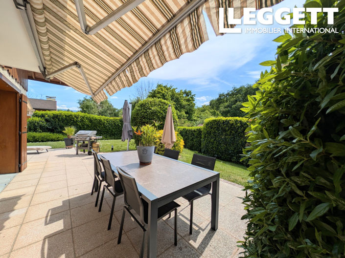 Image No.6-4 Bed House for sale