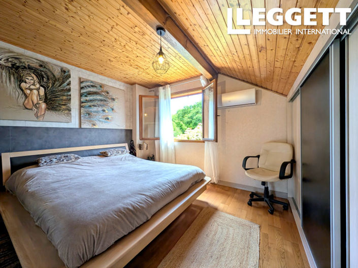 Image No.9-4 Bed House for sale