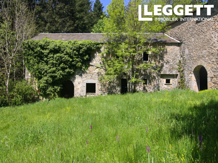 Image No.5-Châteaux de 9 chambres à vendre à Anglès