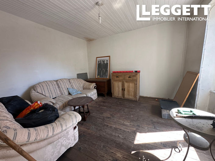 Image No.2-3 Bed House for sale