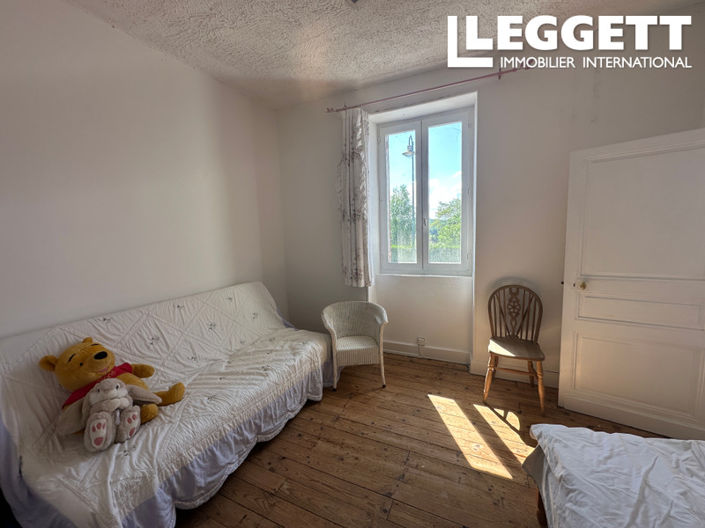 Image No.7-3 Bed House for sale