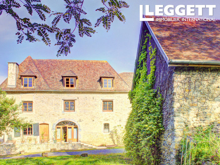 Image No.1-5 Bed House for sale