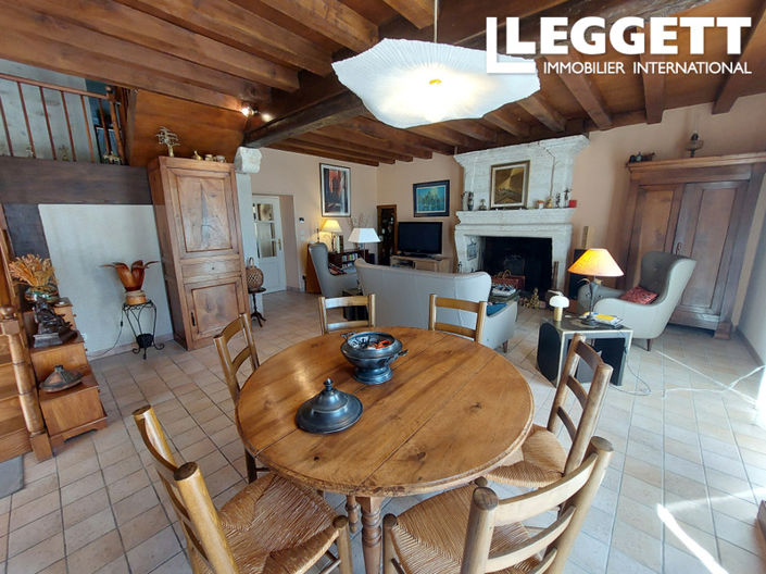 Image No.5-5 Bed House for sale