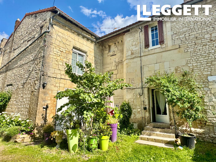 Image No.2-Maison de 8 chambres à vendre à Loudun