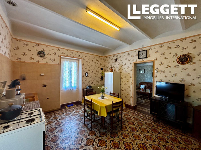 Image No.8-3 Bed House for sale