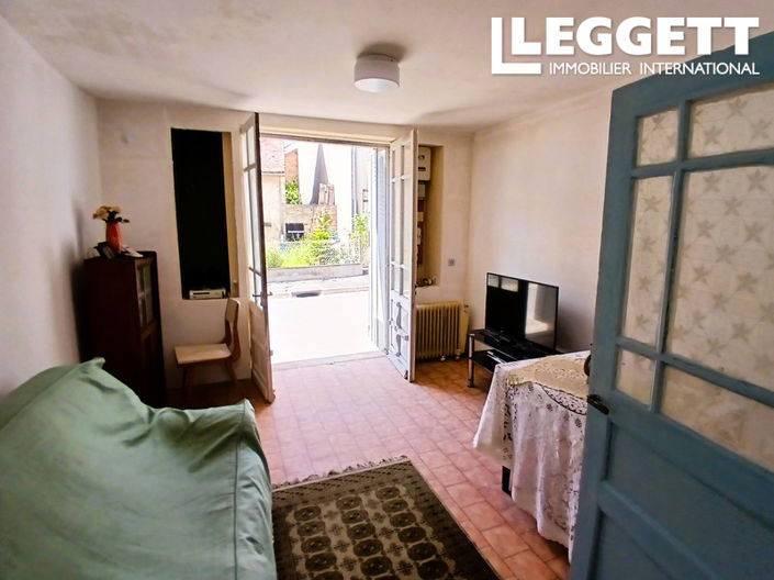 Image No.10-4 Bed House for sale