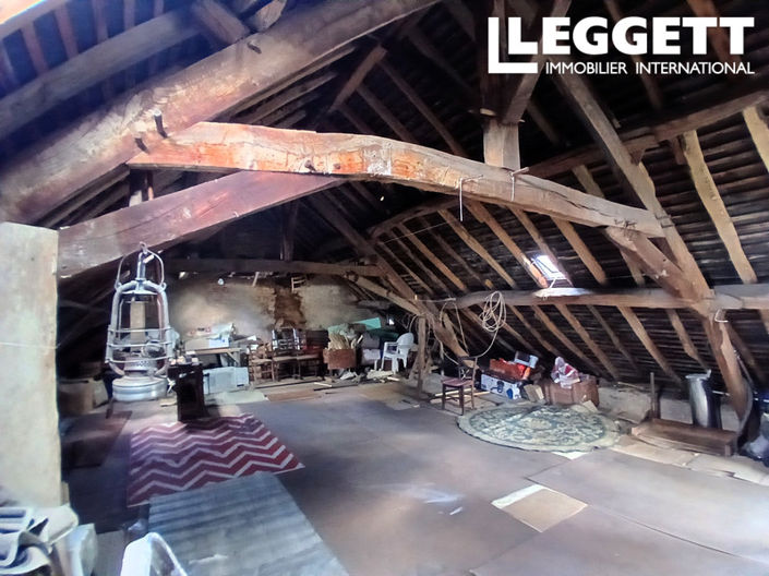 Image No.6-4 Bed House for sale