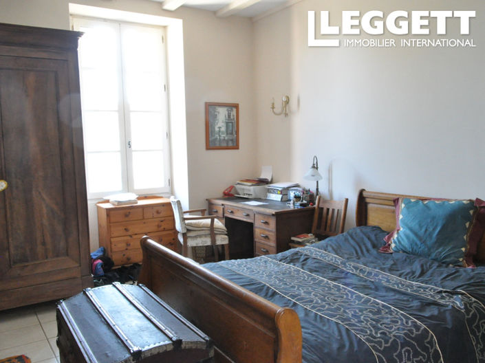 Image No.5-3 Bed House for sale