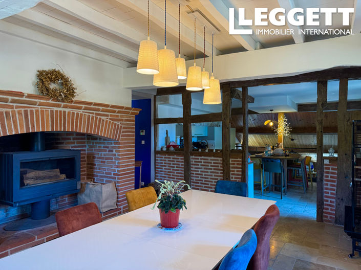 Image No.1-3 Bed House for sale