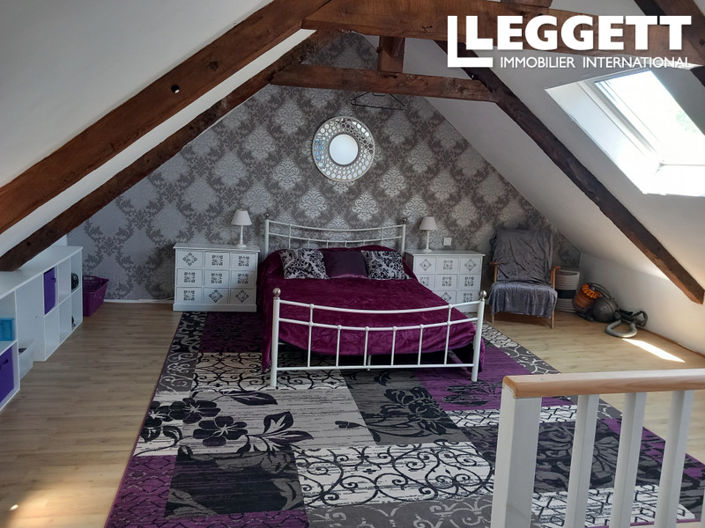 Image No.9-4 Bed House for sale