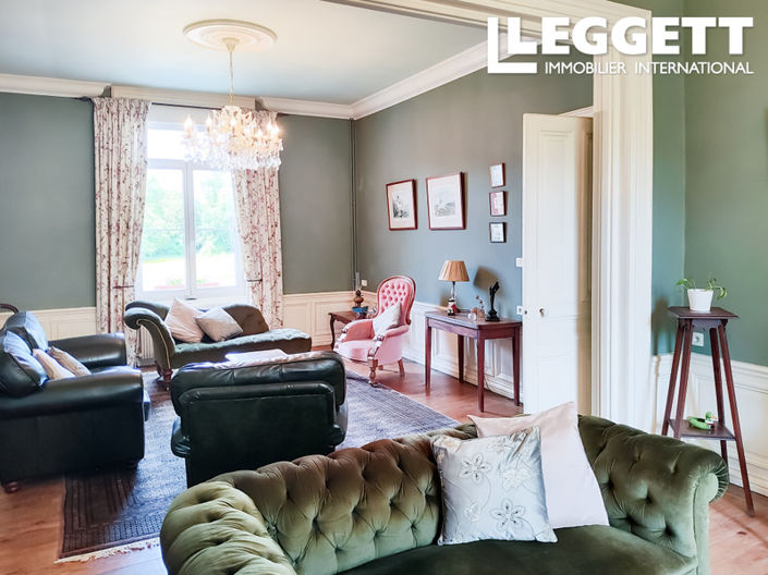 Image No.3-6 Bed House for sale