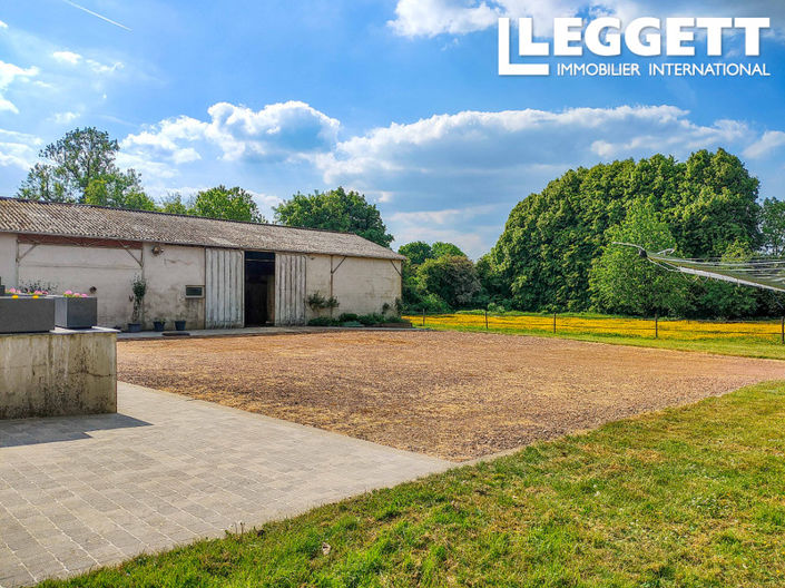 Image No.7-6 Bed House for sale