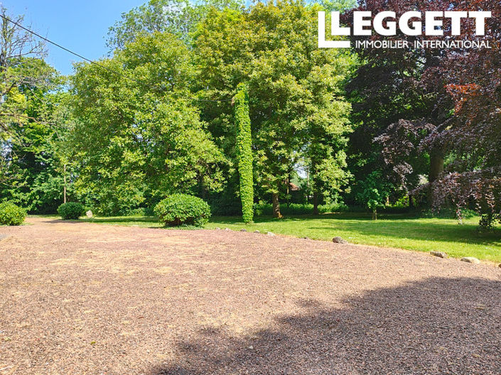 Image No.8-6 Bed House for sale
