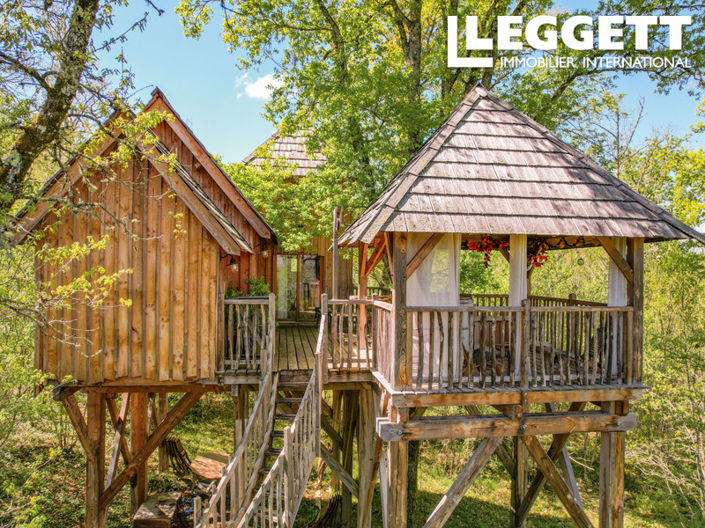 Image No.4-8 Bed House for sale