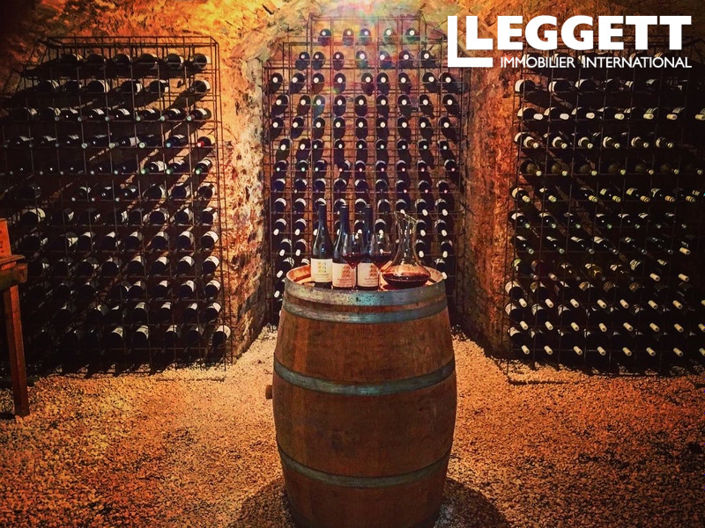 Image No.10-8 Bed Chateaux for sale