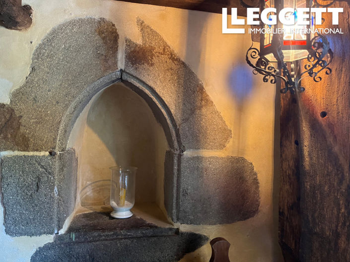 Image No.5-5 Bed House for sale