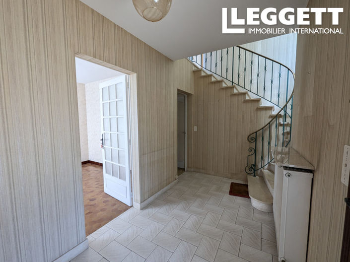 Image No.4-5 Bed House for sale
