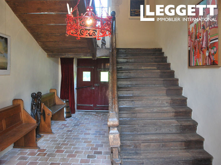 Image No.3-4 Bed House for sale