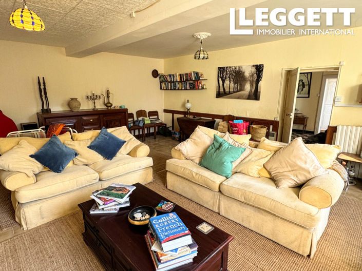 Image No.2-3 Bed House for sale