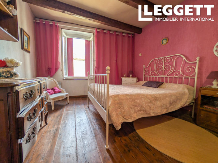 Image No.7-4 Bed House for sale