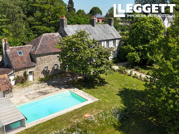 Image No.9-5 Bed House for sale