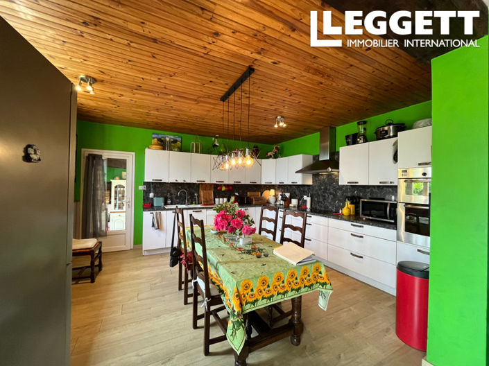 Image No.6-Maison de 5 chambres à vendre à Les Loges-Marchis