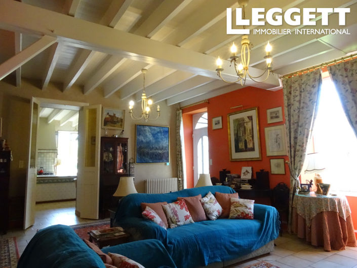 Image No.4-Maison de 4 chambres à vendre à Deux-Sevres