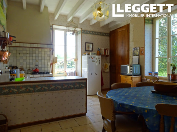 Image No.9-Maison de 4 chambres à vendre à Deux-Sevres