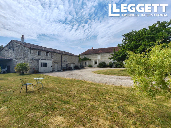 Image No.1-4 Bed House for sale