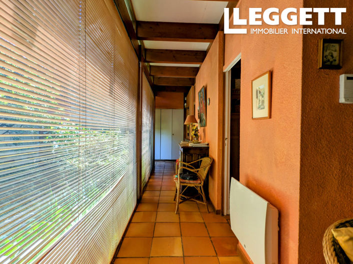 Image No.4-5 Bed House for sale