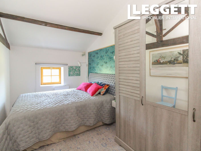 Image No.6-3 Bed House for sale