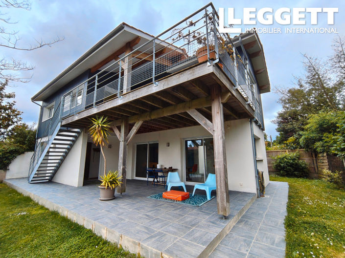 Image No.9-4 Bed House for sale