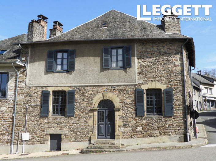 Image No.2-4 Bed House for sale