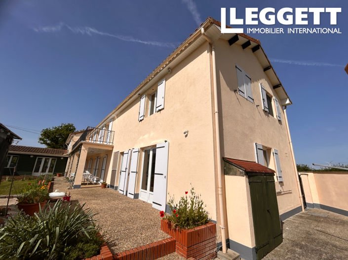Image No.1-6 Bed House for sale