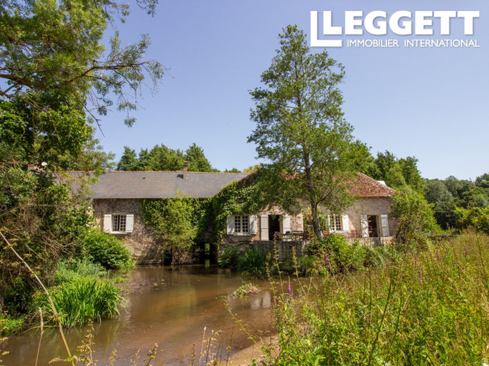 Image No.6-8 Bed House for sale