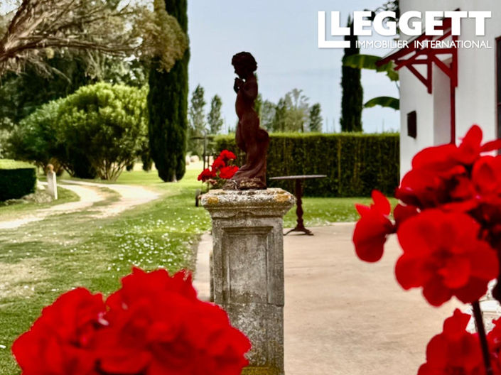 Image No.10-9 Bed House for sale